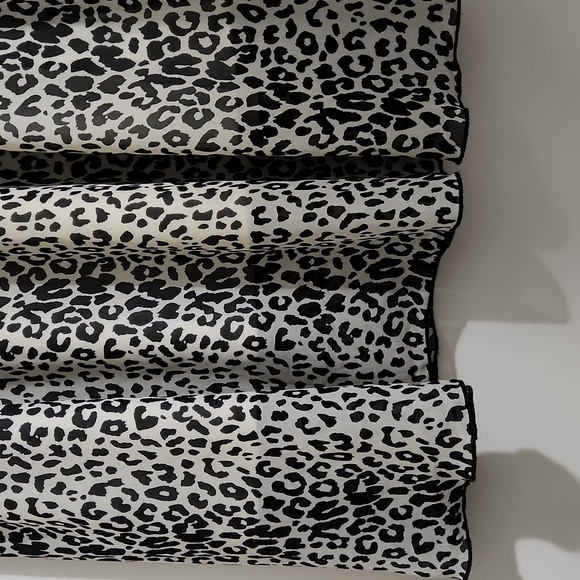 Leopard Print Lola Skirt Lularoe Size M - Picture 5 of 5